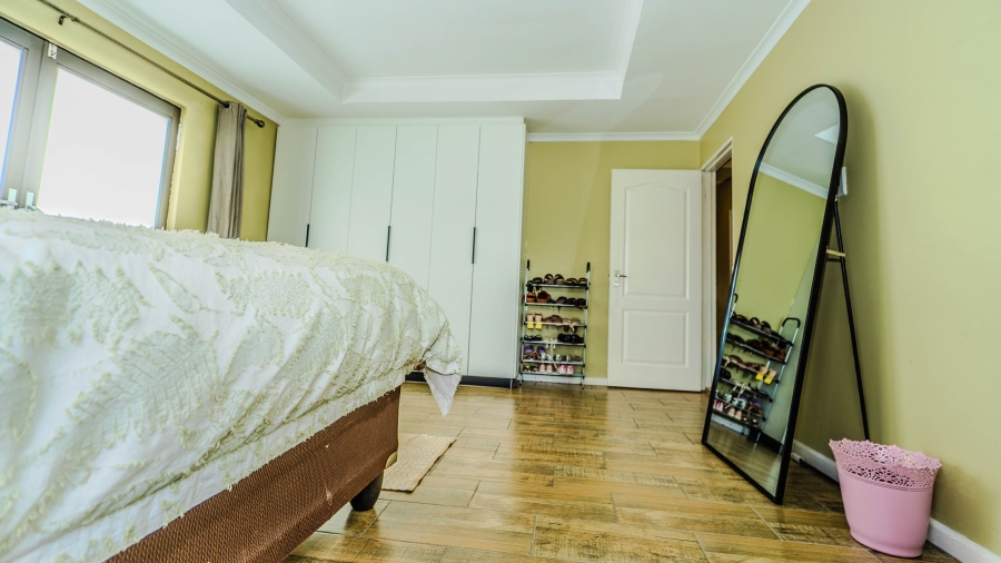 4 Bedroom Property for Sale in Sunset Glen Western Cape